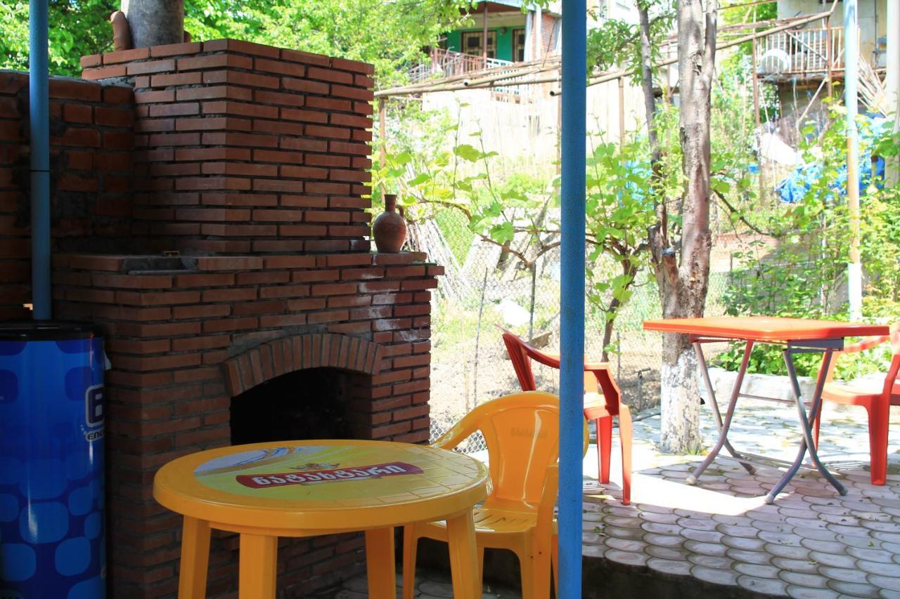Lilia Guesthouse Signagi Exterior foto