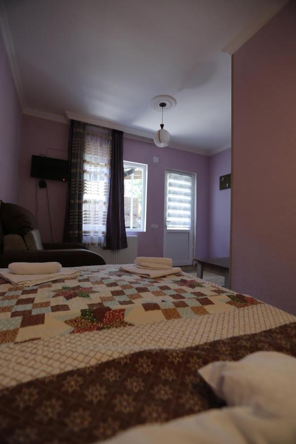 Lilia Guesthouse Signagi Exterior foto